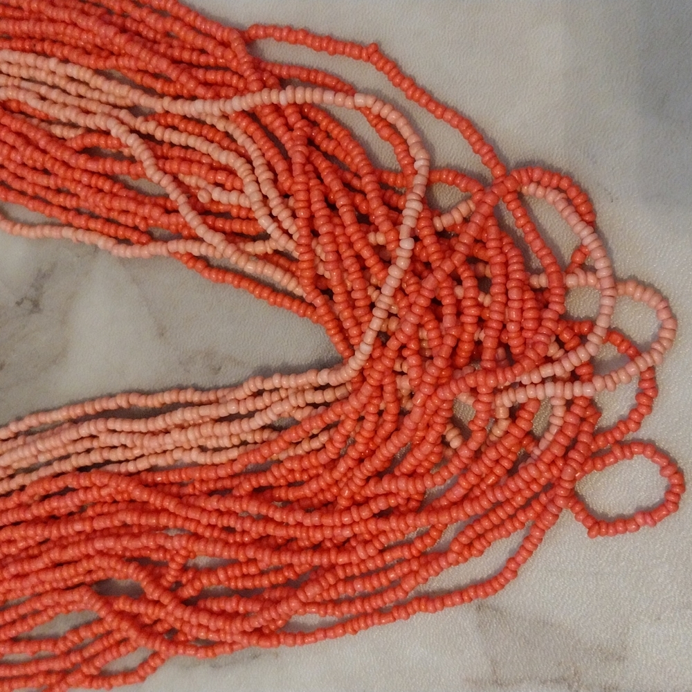 Beautiful Multiple Strands, Multiple Size Beads N… - image 5